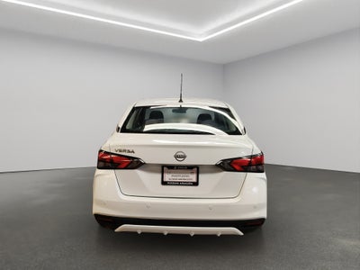 2025 Nissan Versa 4 pts. Sense, CVT, a/ac., R-15 (línea anterior)
