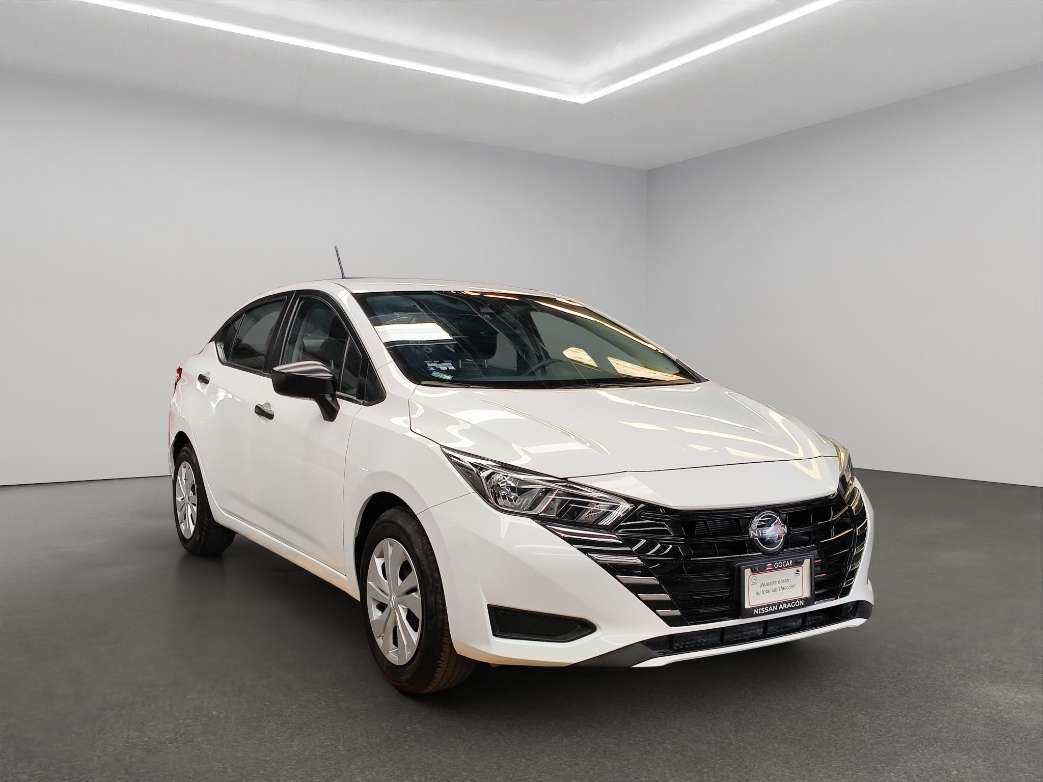 2025 Nissan Versa 4 pts. Sense, CVT, a/ac., R-15 (línea anterior)