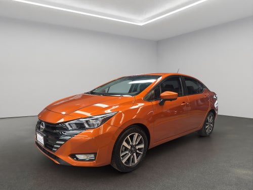 2023 Nissan Versa 4 pts. Advance, CVT, a/ac., R-15 (cambio de línea)