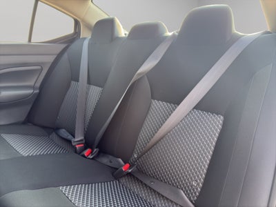 2024 Nissan Versa 4 pts. Sense, CVT, a/ac., R-15