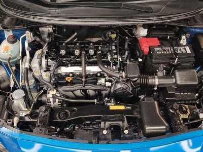 2025 Nissan Versa 4 pts. Sense, CVT, a/ac., R-15 (línea anterior)