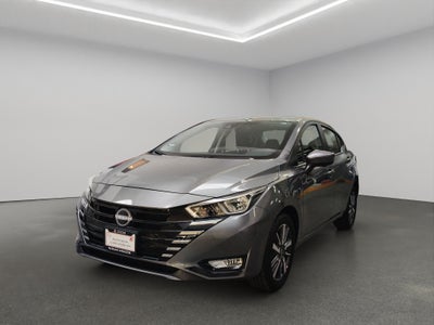2025 Nissan Versa 4 pts. Advance, CVT, a/ac., f. niebla, RA-16 (línea anterior)