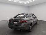 2025 Nissan Versa 4 pts. Advance, CVT, a/ac., f. niebla, RA-16 (línea anterior)