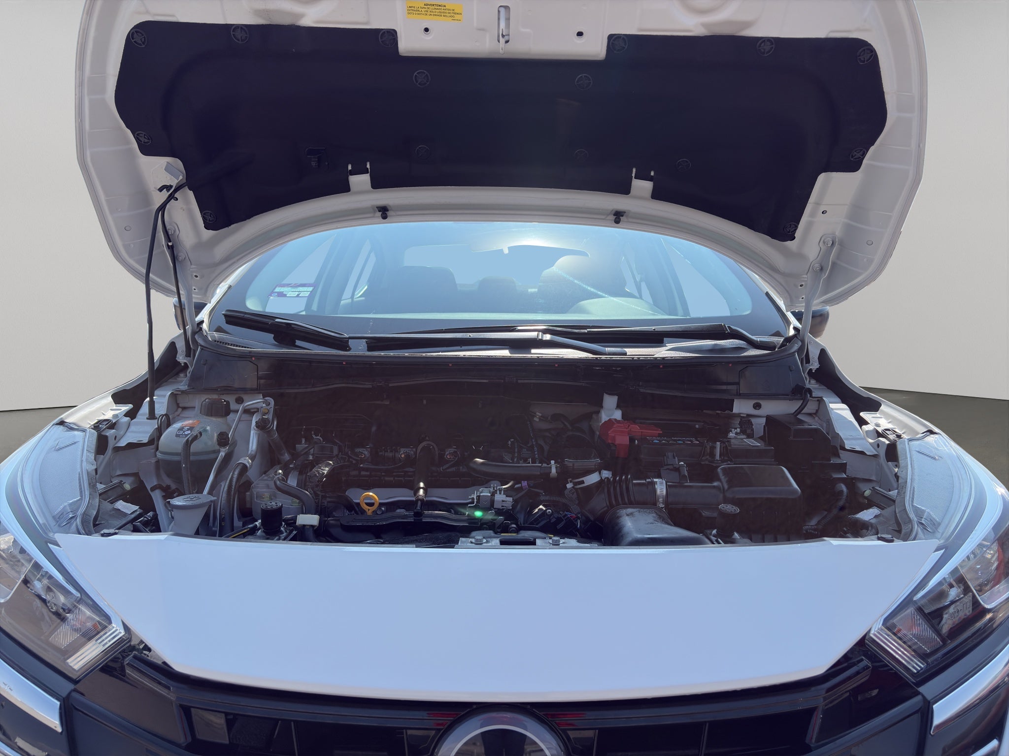 2025 Nissan Versa 4 pts. Sense, CVT, a/ac., R-15