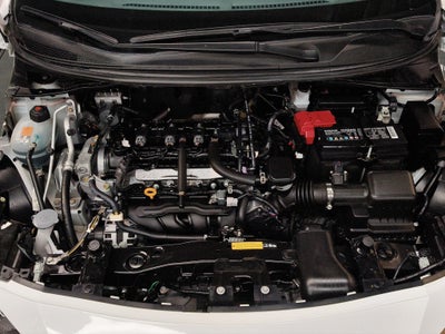 2025 Nissan Versa 4 pts. Sense, CVT, a/ac., R-15 (línea anterior)