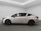 2025 Nissan Versa 4 pts. Exclusive, TA, a/ac. Aut., piel, f. niebla, f. led, RA-17 (línea anterior)