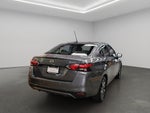 2023 Nissan Versa 4 pts. Advance, TM5, a/ac., f. niebla, RA-16 (cambio de línea)
