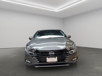 2025 Nissan Versa 4 pts. Advance, TM5, a/ac., f. niebla, RA-16