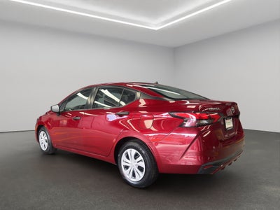 2023 Nissan Versa 4 pts. Sense, CVT, a/ac., R-15 (cambio de línea)