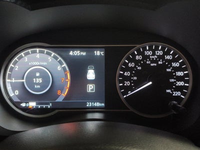 2024 Nissan Versa 4 pts. Advance, CVT, a/ac., f. niebla, RA-16