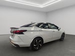 2024 Nissan Versa 4 pts. Exclusive, TA, a/ac. Aut., piel, f. niebla, f. led, RA-17