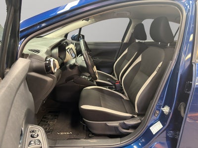 2021 Nissan Versa 4 pts. Advance, TM5, a/ac., VE, f. niebla, RA-16