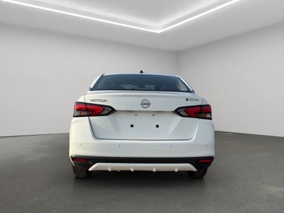 2024 Nissan Versa 4 pts. Sense, CVT, a/ac., R-15