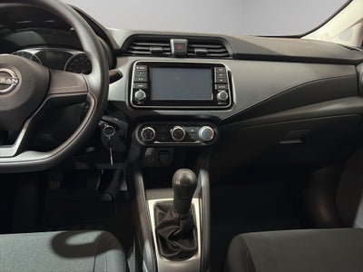 2024 Nissan Versa 4 pts. Sense, TM5, a/ac., R-15
