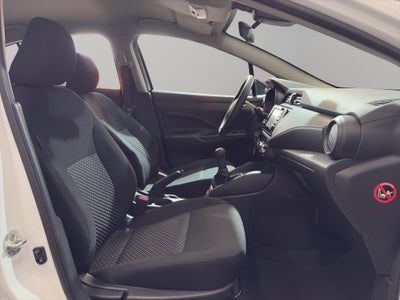 2024 Nissan Versa 4 pts. Sense, TM5, a/ac., R-15