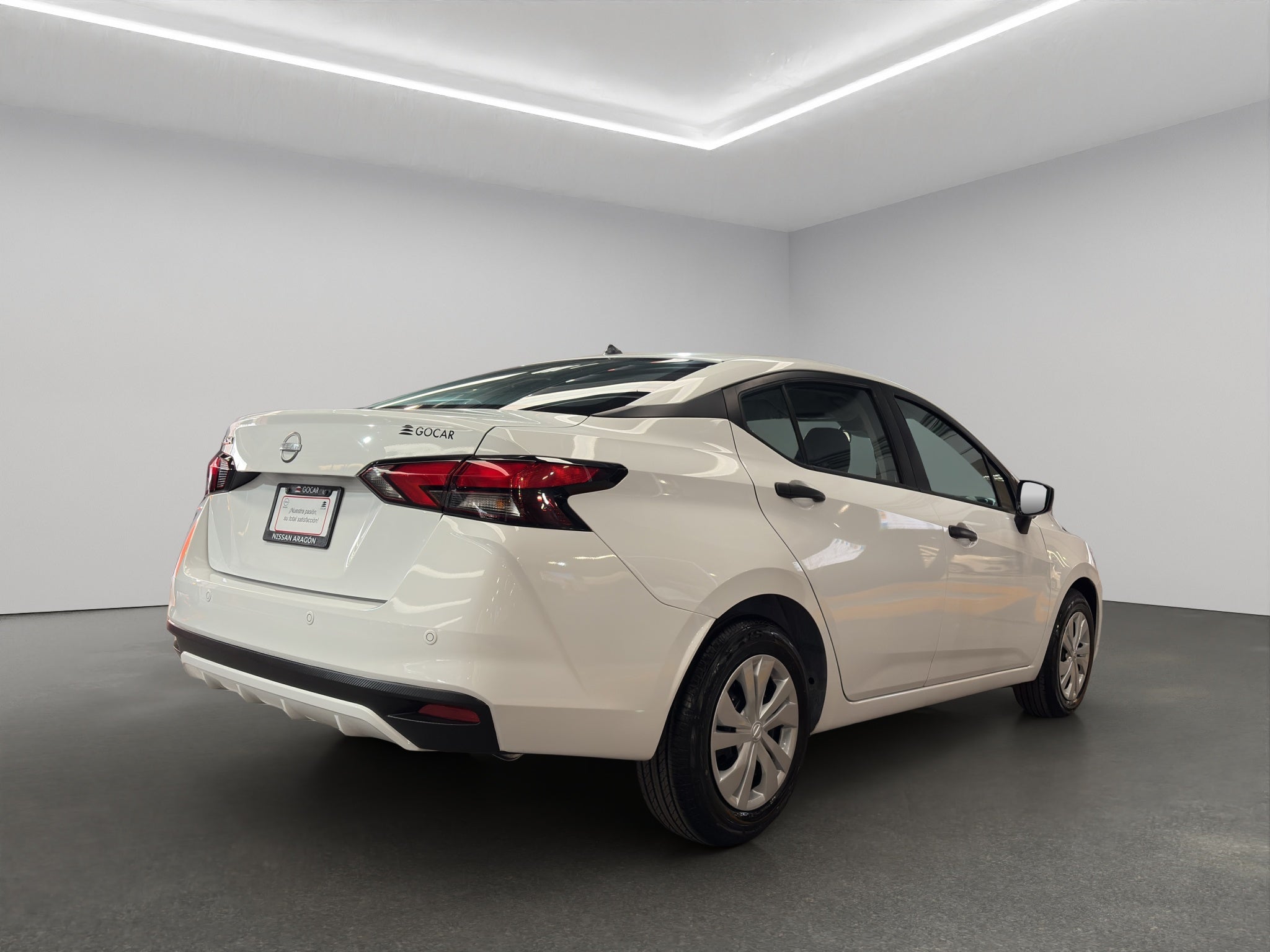 2024 Nissan Versa 4 pts. Sense, TM5, a/ac., R-15