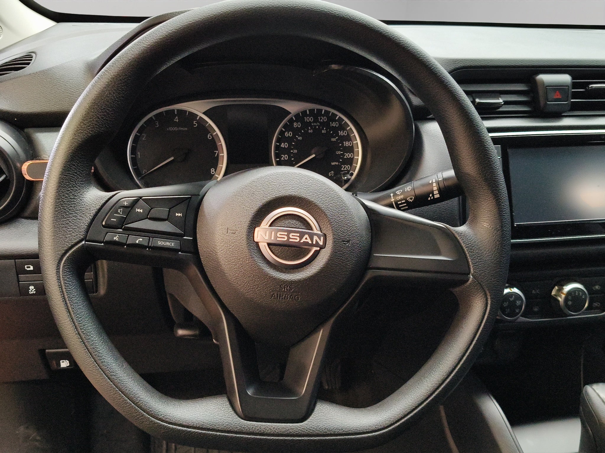 2024 Nissan Versa 4 pts. Sense, CVT, a/ac., R-15