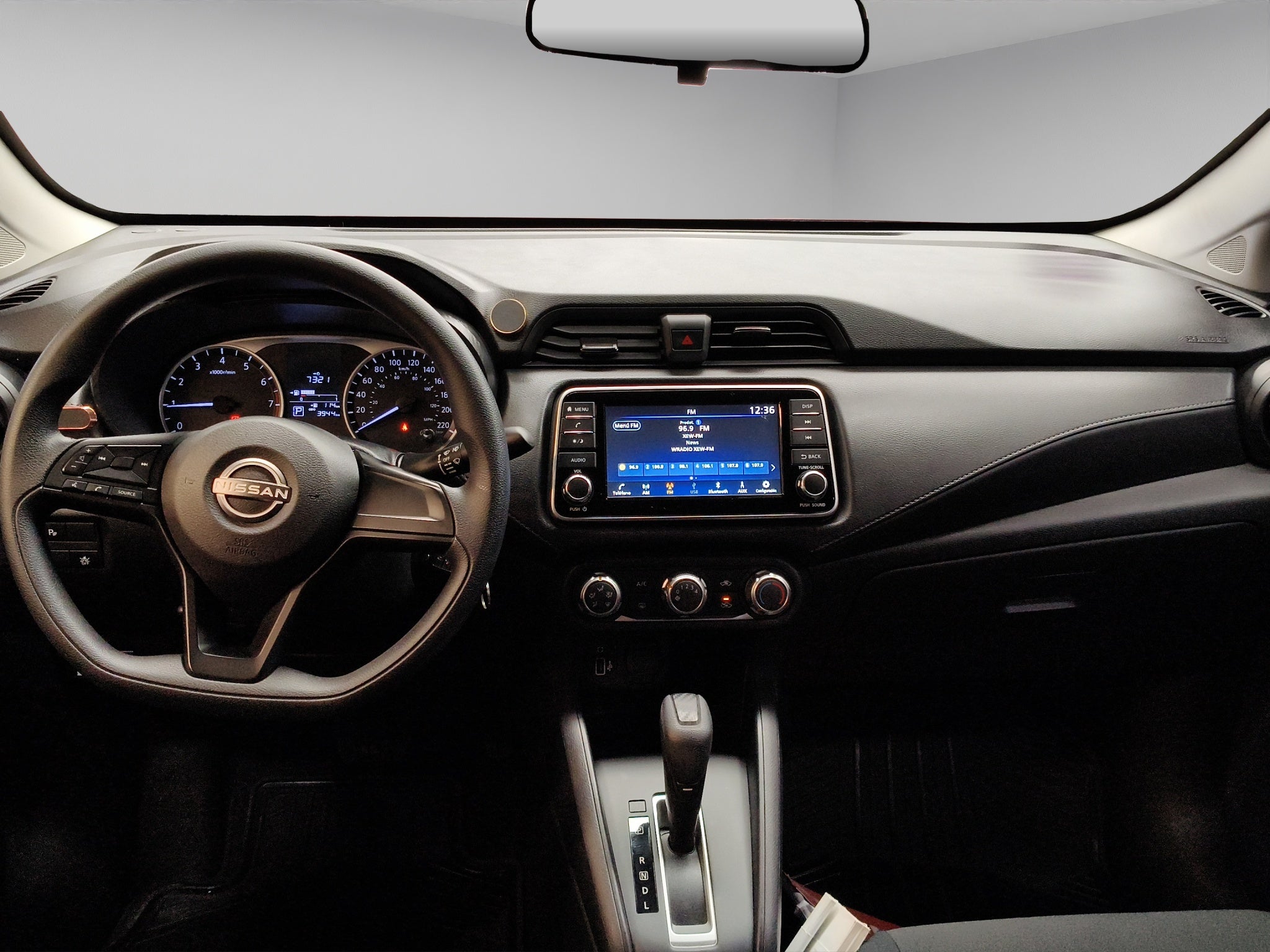 2024 Nissan Versa 4 pts. Sense, CVT, a/ac., R-15