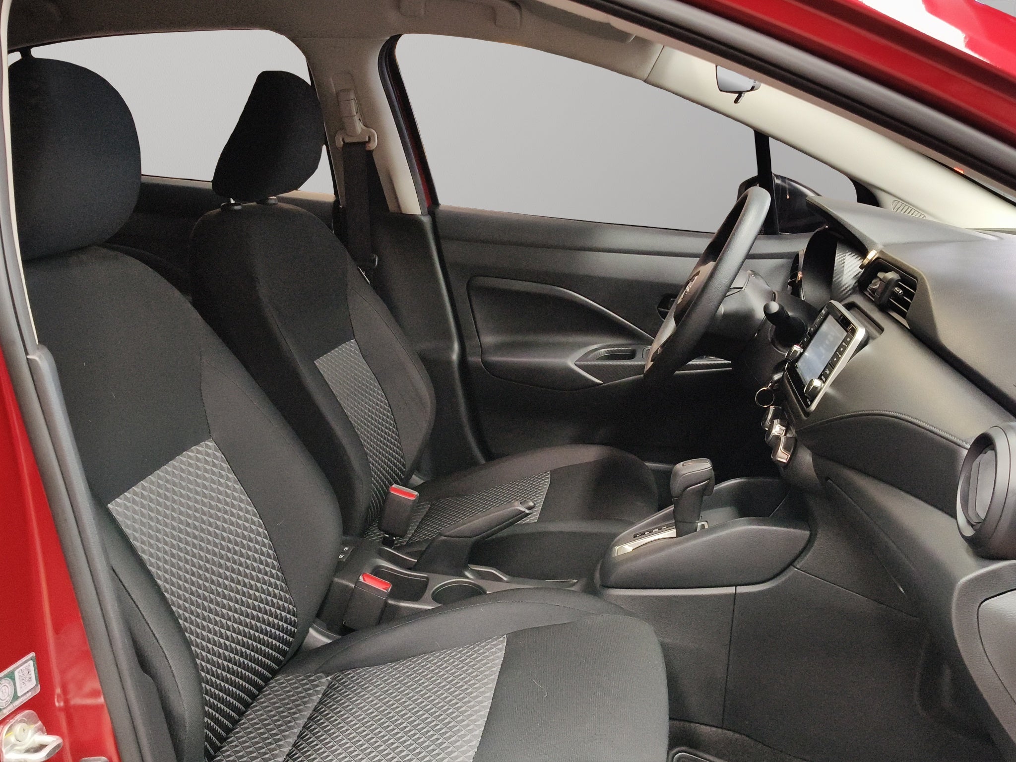 2024 Nissan Versa 4 pts. Sense, CVT, a/ac., R-15