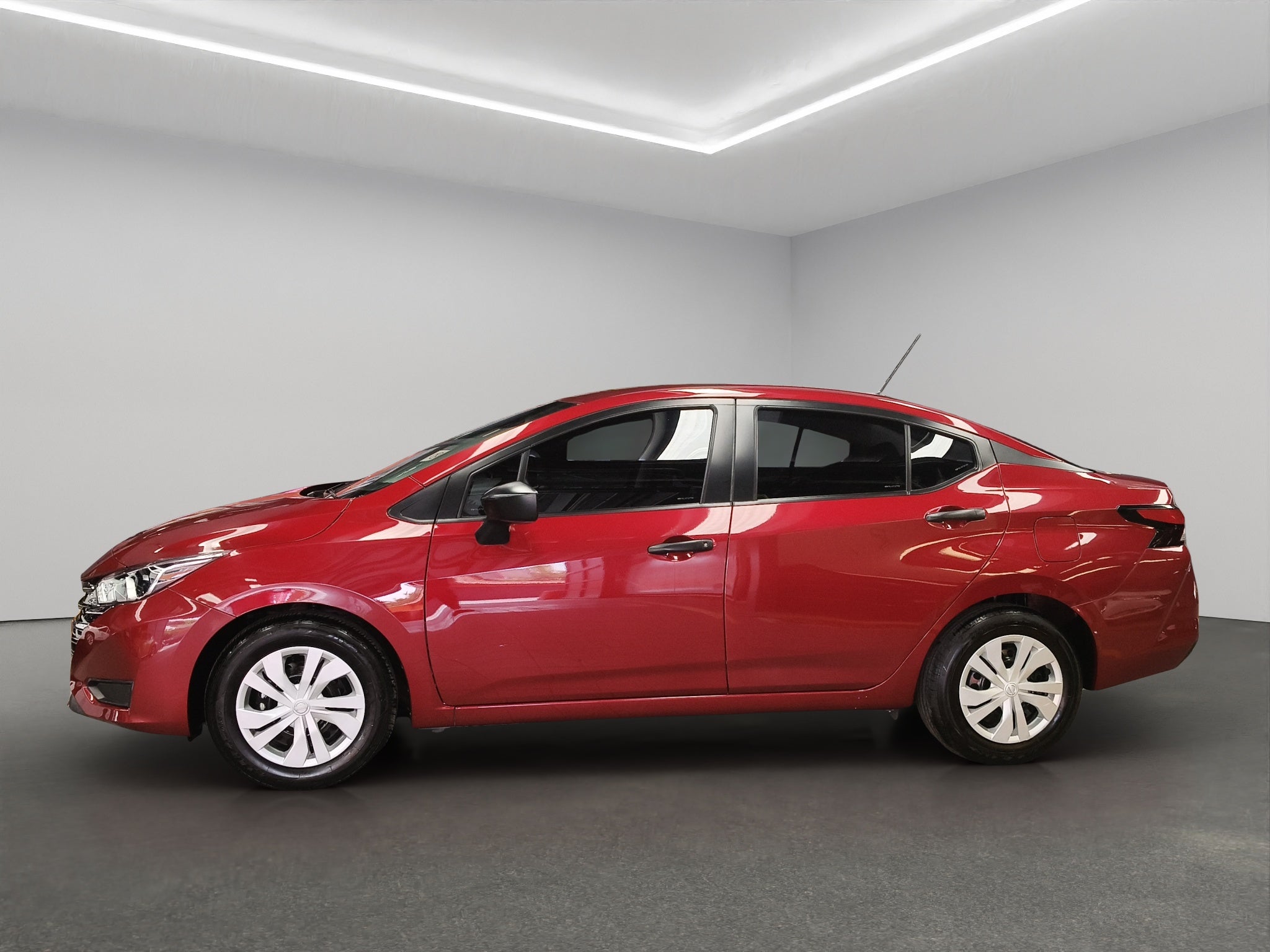 2024 Nissan Versa 4 pts. Sense, CVT, a/ac., R-15