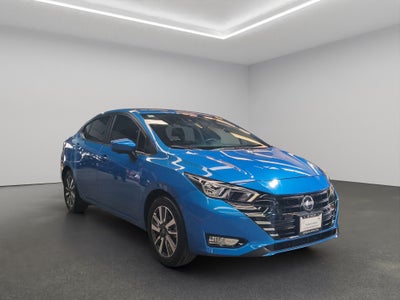 2024 Nissan Versa 4 pts. Advance, CVT, a/ac., f. niebla, RA-16