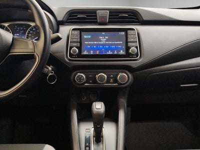 2025 Nissan Versa 4 pts. Sense, CVT, a/ac., R-15 (línea anterior)