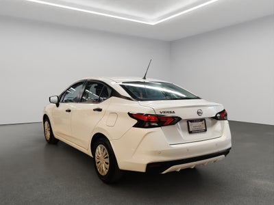 2025 Nissan Versa 4 pts. Sense, CVT, a/ac., R-15 (línea anterior)