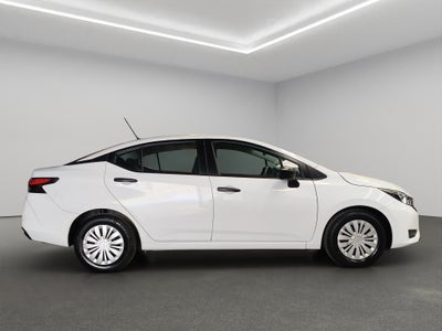 2025 Nissan Versa 4 pts. Sense, CVT, a/ac., R-15 (línea anterior)