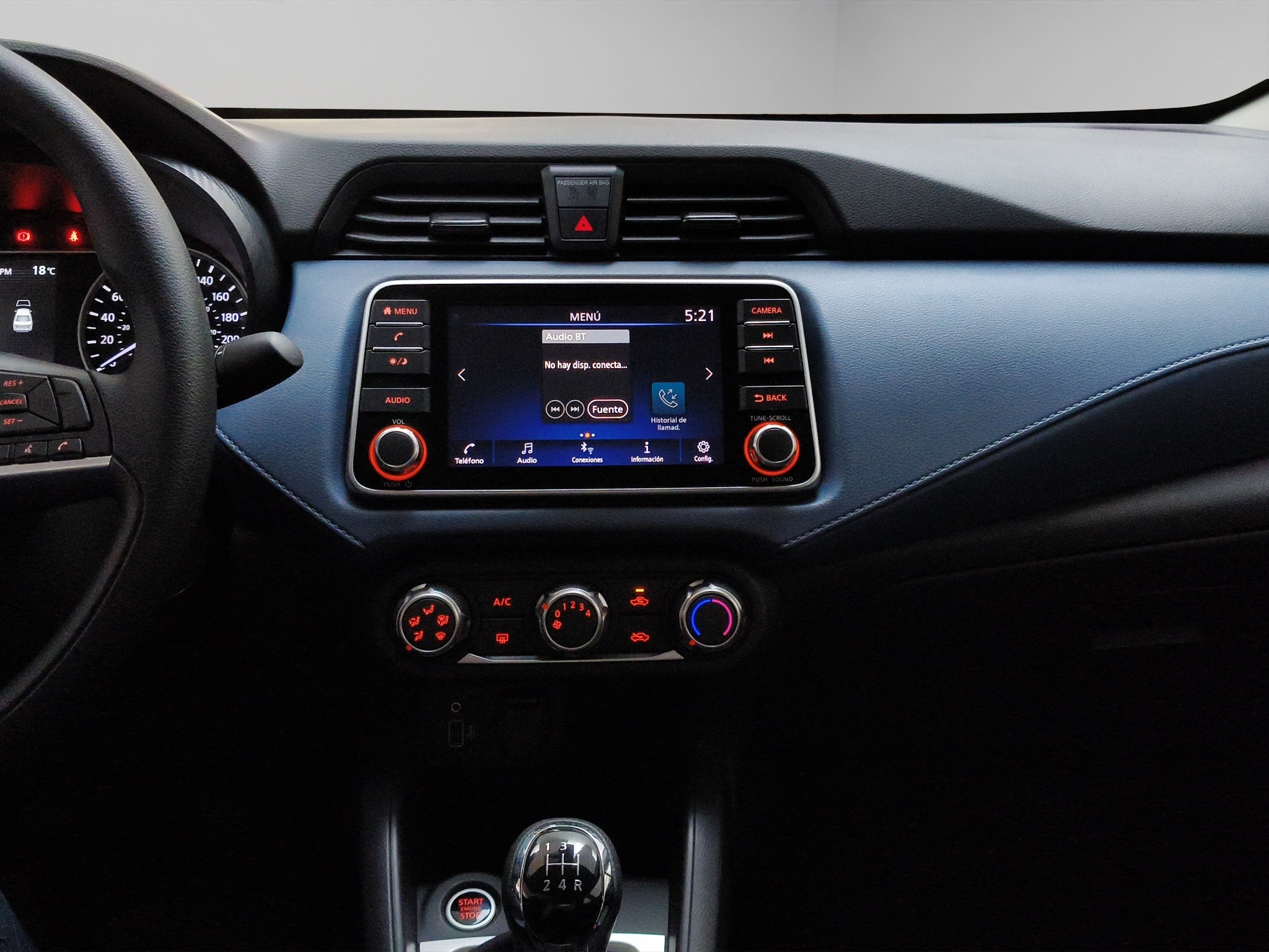 2025 Nissan Versa 4 pts. Sense, TM5, a/ac., R-15 (línea anterior)