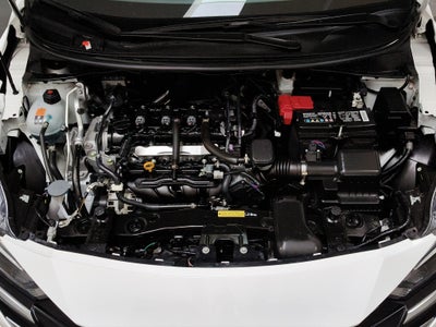 2025 Nissan Versa 4 pts. Sense, TM5, a/ac., R-15 (línea anterior)