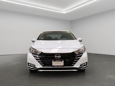 2025 Nissan Versa 4 pts. Sense, TM5, a/ac., R-15 (línea anterior)