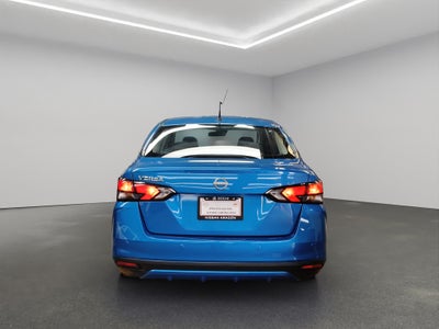 2025 Nissan Versa 4 pts. Sense, TM5, a/ac., R-15 (línea anterior)