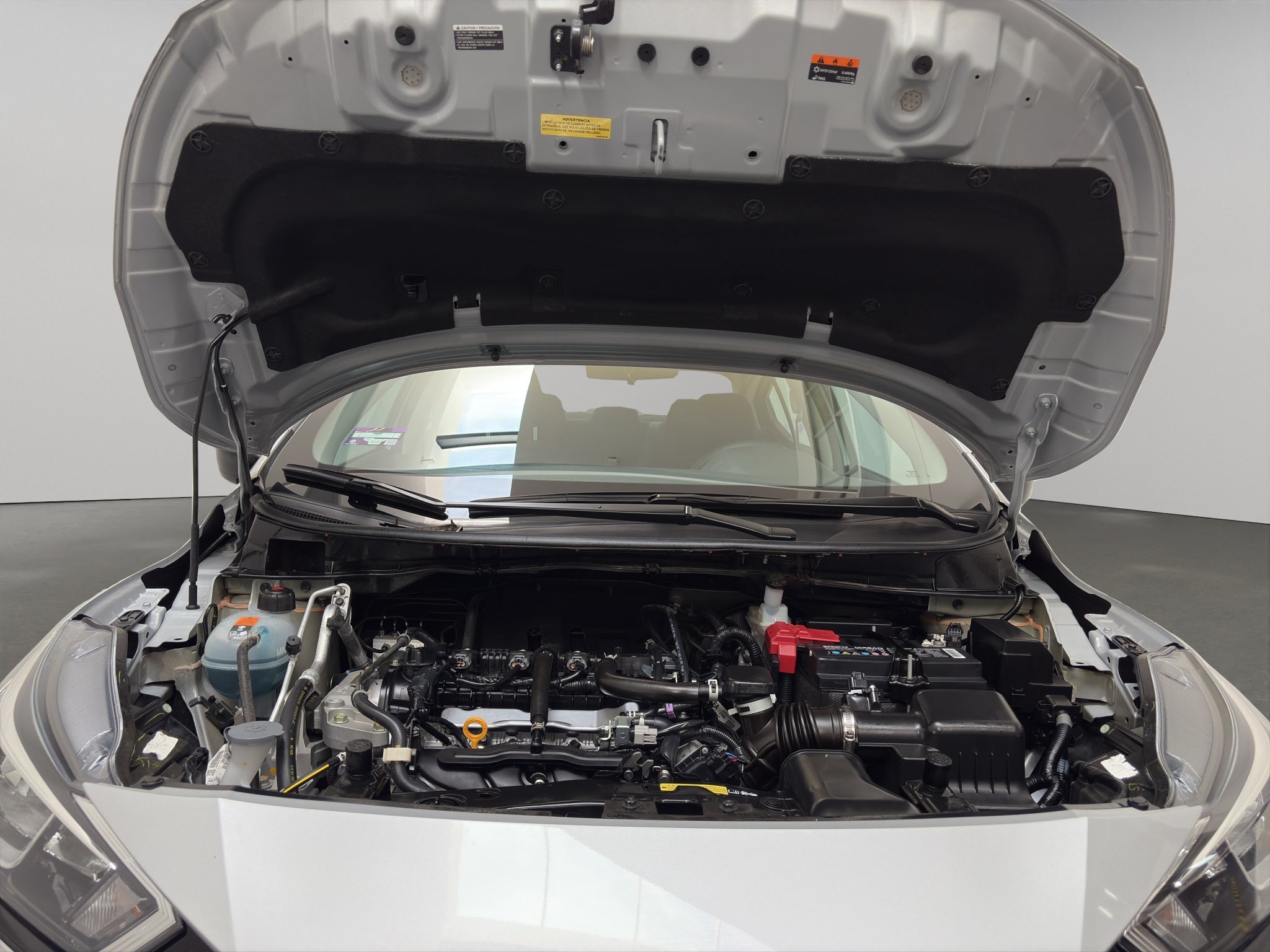 2024 Nissan Versa 4 pts. Sense, CVT, a/ac., R-15