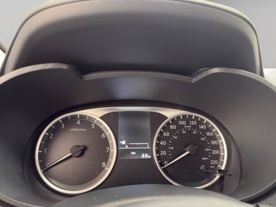 2024 Nissan Versa 4 pts. Sense, CVT, a/ac., R-15