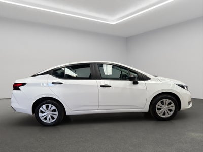 2024 Nissan Versa 4 pts. Sense, TM5, a/ac., R-15