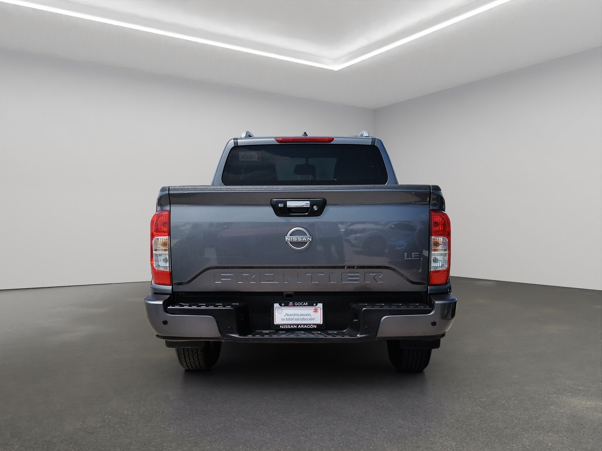 2024 Nissan Comerciales Frontier y NP 300 Frontier Pick-Up 4 pts, Frontier LE, Doble Cab., L4, 2.5l, TA, a/ac, VE, estribos, RA-17