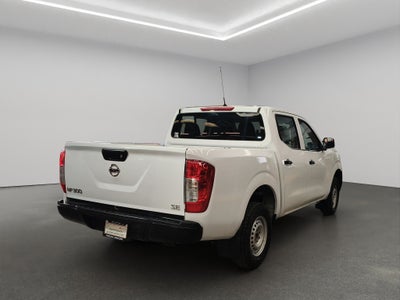 2020 Nissan Comerciales NP300 4 pts. SE, Pick-Up, Doble Cab., TM6, a/ac., VE, CD (línea anterior)