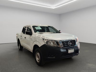 2020 Nissan Comerciales NP300 4 pts. SE, Pick-Up, Doble Cab., TM6, a/ac., VE, CD (línea anterior)