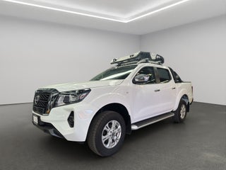 2025 Nissan Comerciales Frontier y NP 300 Frontier Pick-Up 4 pts. Frontier LE, Doble Cab., L4, 2.5l, TM6, a/ac., VE, estribos, RA-17