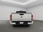 2025 Nissan Comerciales Frontier y NP 300 Frontier Pick-Up 4 pts. Frontier LE, Doble Cab., L4, 2.5l, TA, a/ac., VE, estribos, RA-17