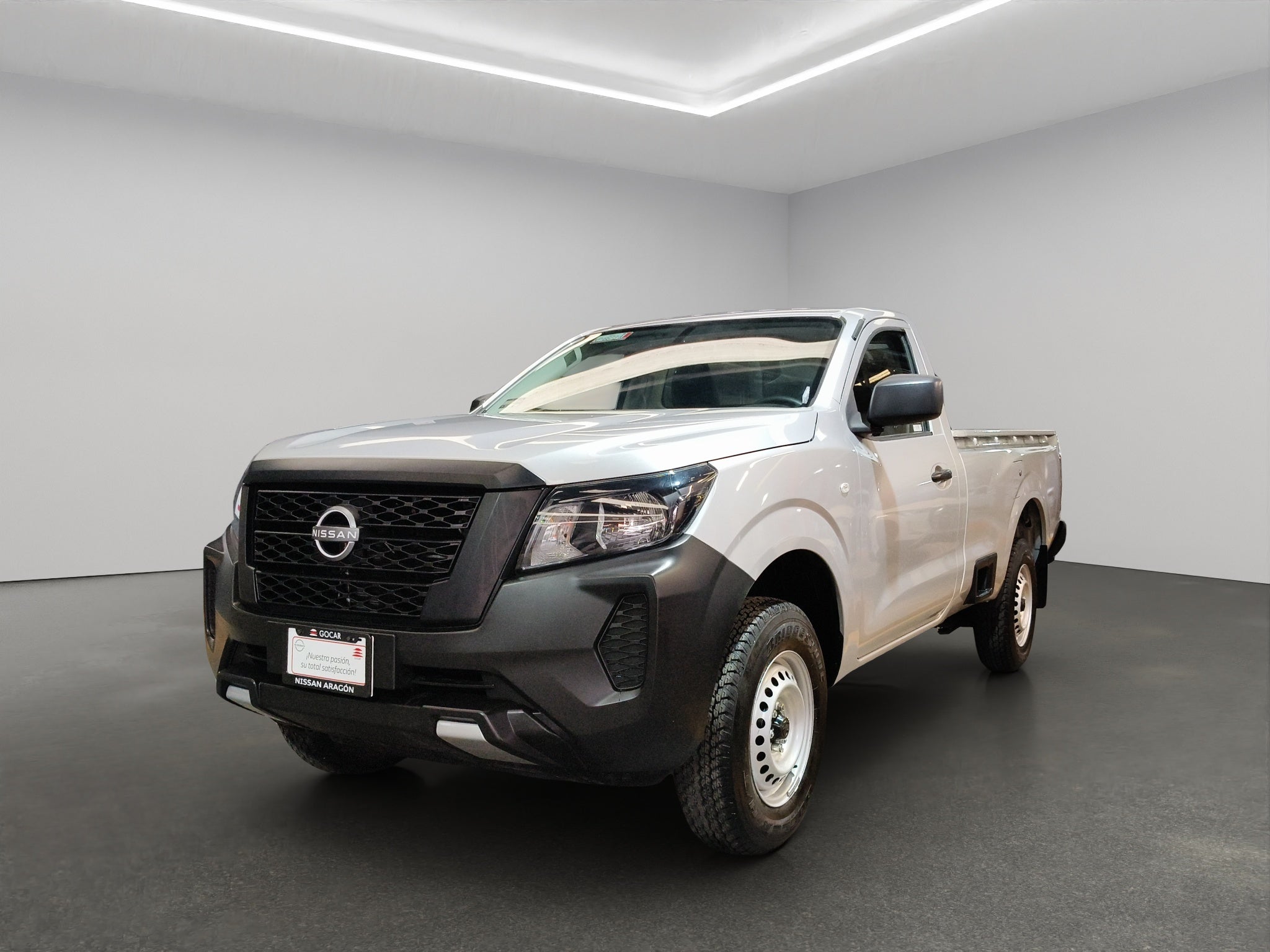 2024 Nissan Comerciales NP300 2 pts. Pick-Up, Cab. Sencilla, TM6, a/ac.