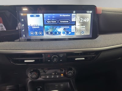 2025 Nissan Kicks VUD 5 pts. Advance, 2.0l, TA, RA-17 (línea nueva)