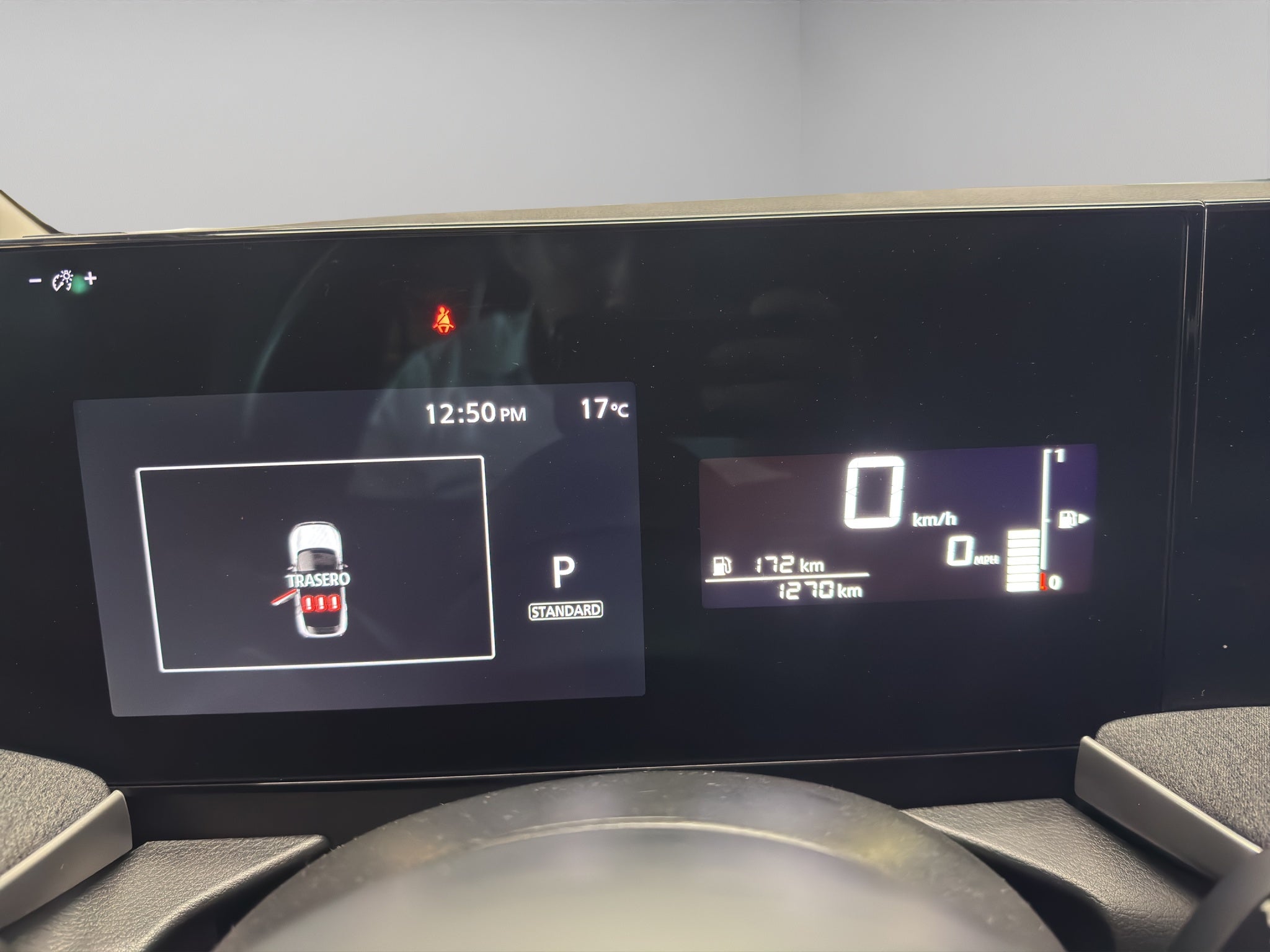 2025 Nissan Kicks VUD 5 pts. Advance, 2.0l, TA, RA-17 (línea nueva)