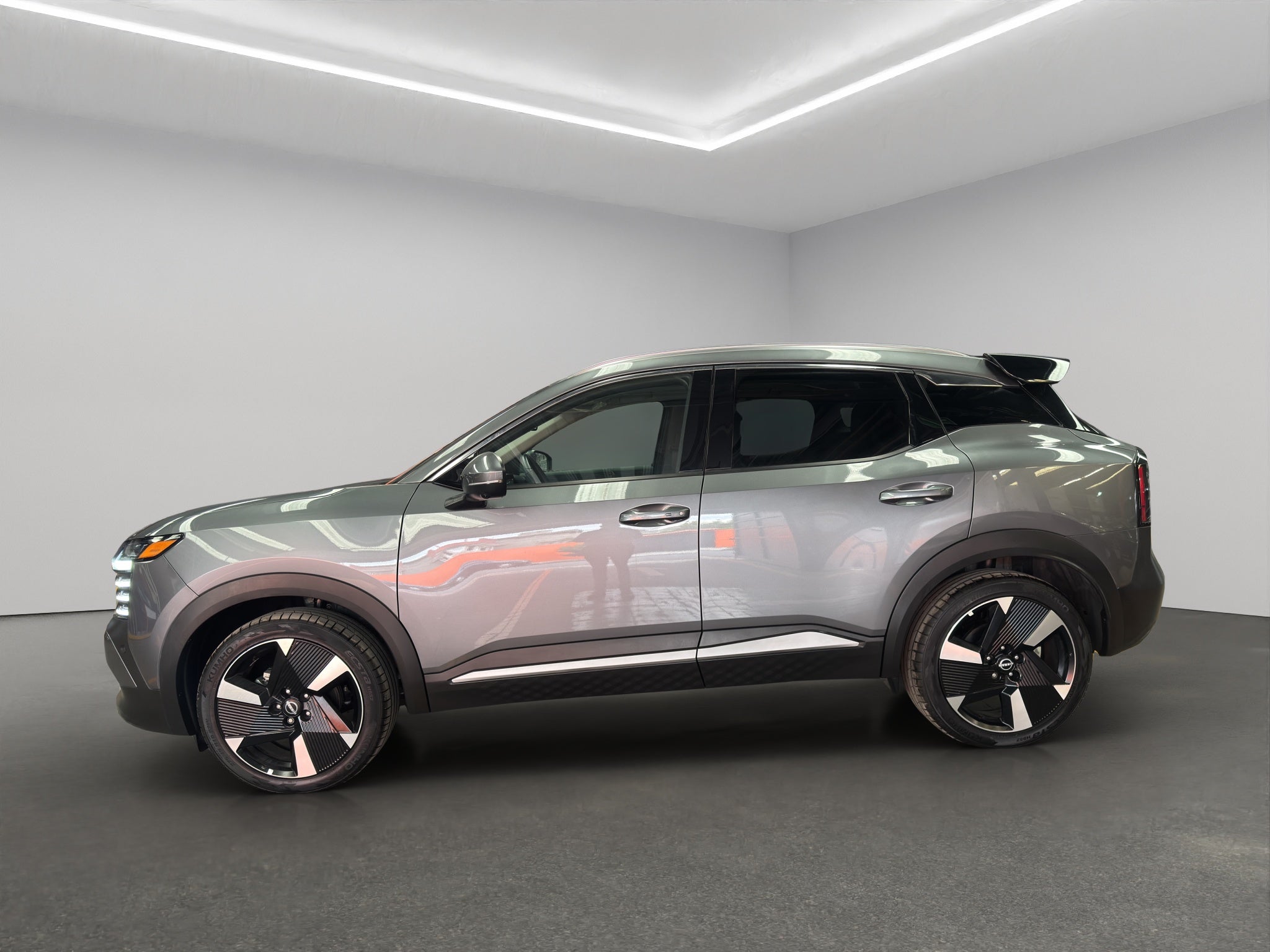 2025 Nissan Kicks VUD 5 pts. Platinum, 2.0l, TA, TP, s. Bose, pantalla touch 12