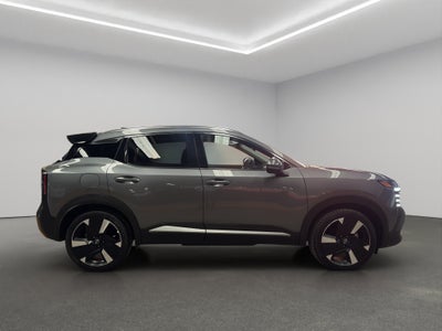 2025 Nissan Kicks VUD 5 pts. Platinum, 2.0l, TA, TP, s. Bose, pantalla touch 12
