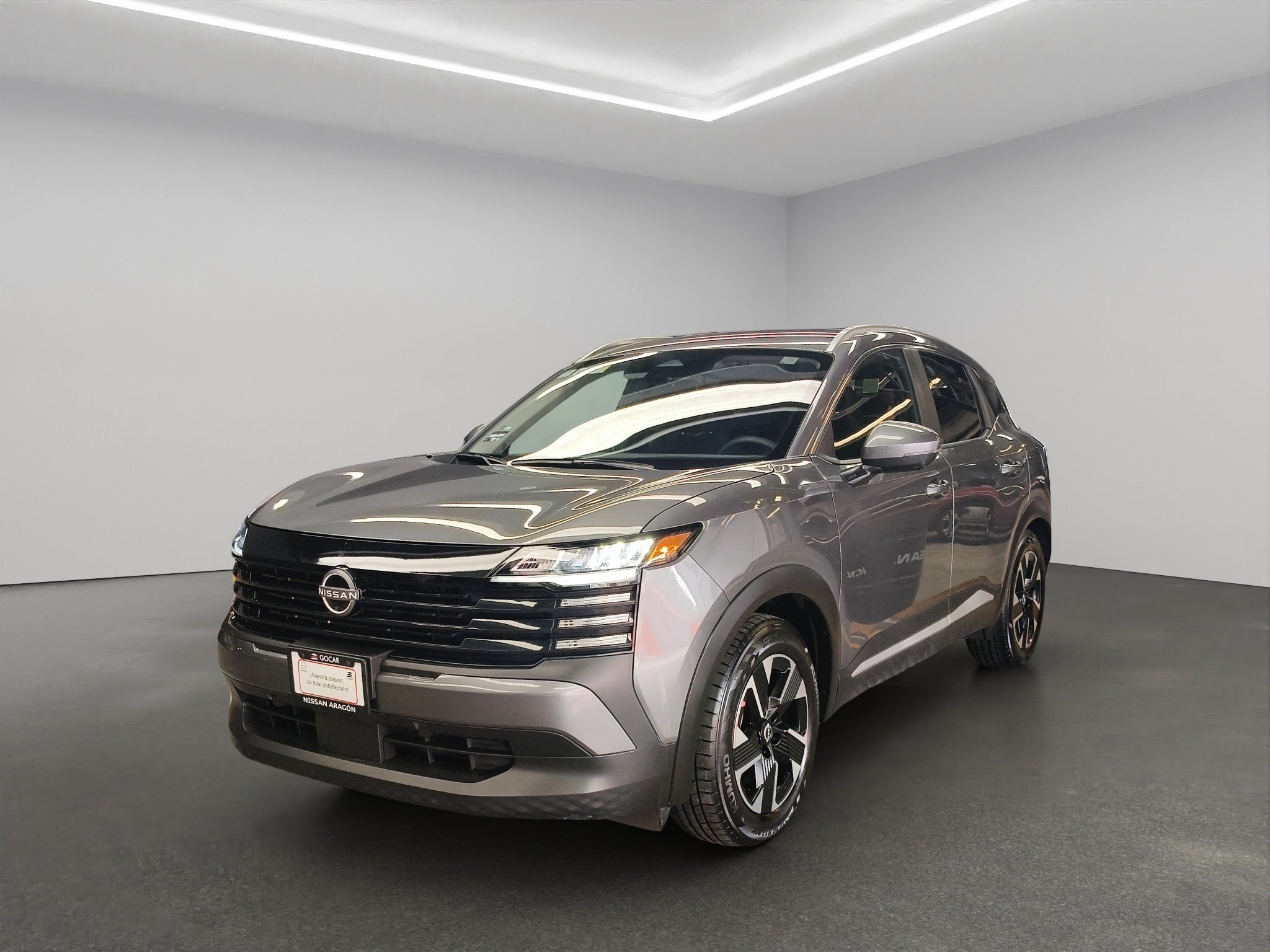 2025 Nissan Kicks VUD 5 pts. Advance, 2.0l, TA, RA-17 (línea nueva)