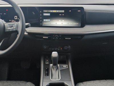 2025 Nissan Kicks VUD 5 pts. Advance, 2.0l, TA, RA-17 (línea nueva)