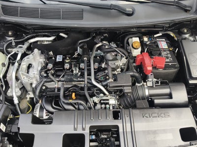 2025 Nissan Kicks VUD 5 pts. Advance, 2.0l, TA, RA-17 (línea nueva)
