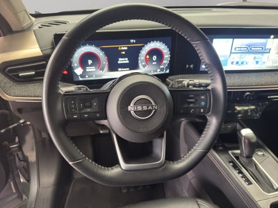 2025 Nissan Kicks VUD 5 pts. Platinum, 2.0l, TA, TP, s. Bose, pantalla touch 12