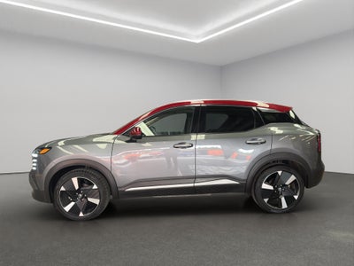 2025 Nissan Kicks VUD 5 pts. Platinum, 2.0l, TA, TP, s. Bose, pantalla touch 12